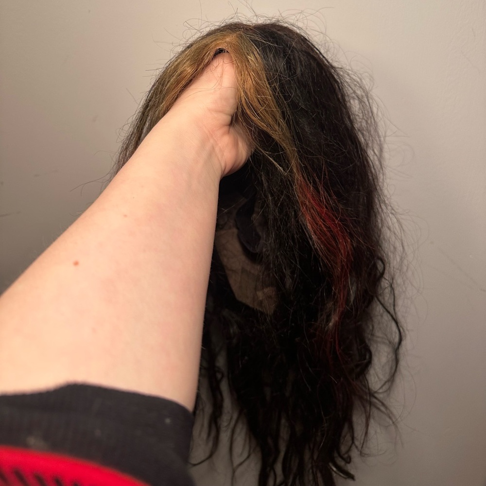Used wig - Picture 4 of 4